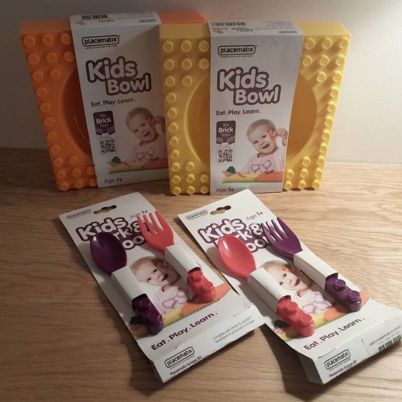 Set van peuterborden en -bestek